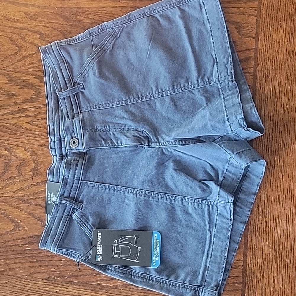 NWT Women's Kuhl Kultivatr Shorts